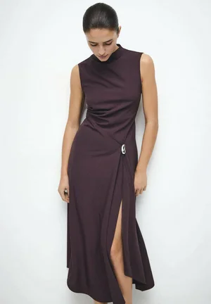 Брюки из плащевки